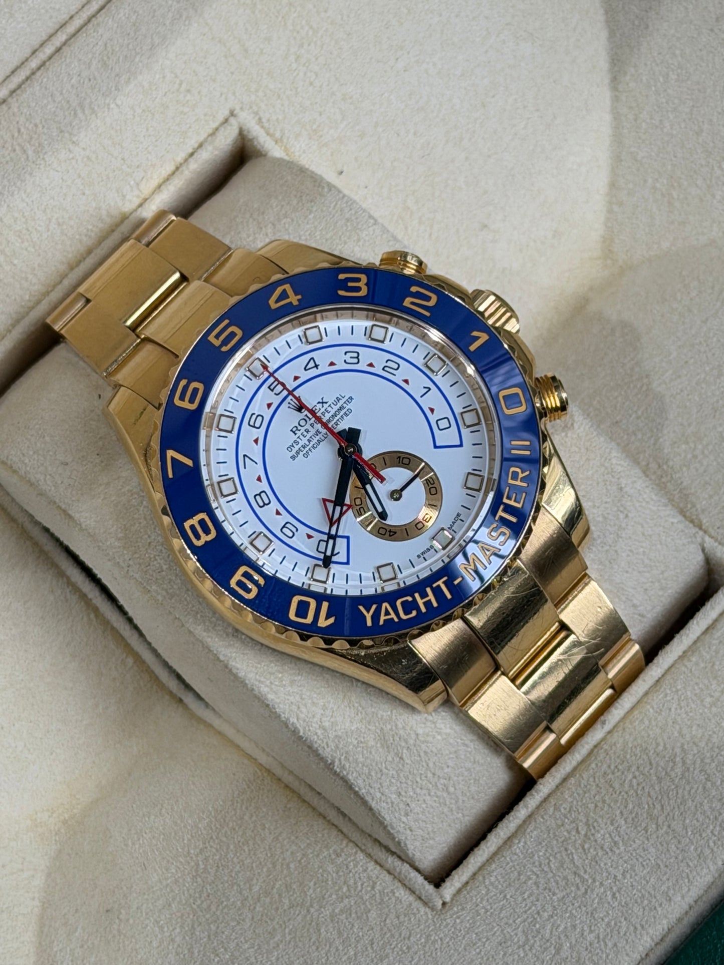 Rolex Yacht-Master II – 44mm Yellow Gold (2016) full set