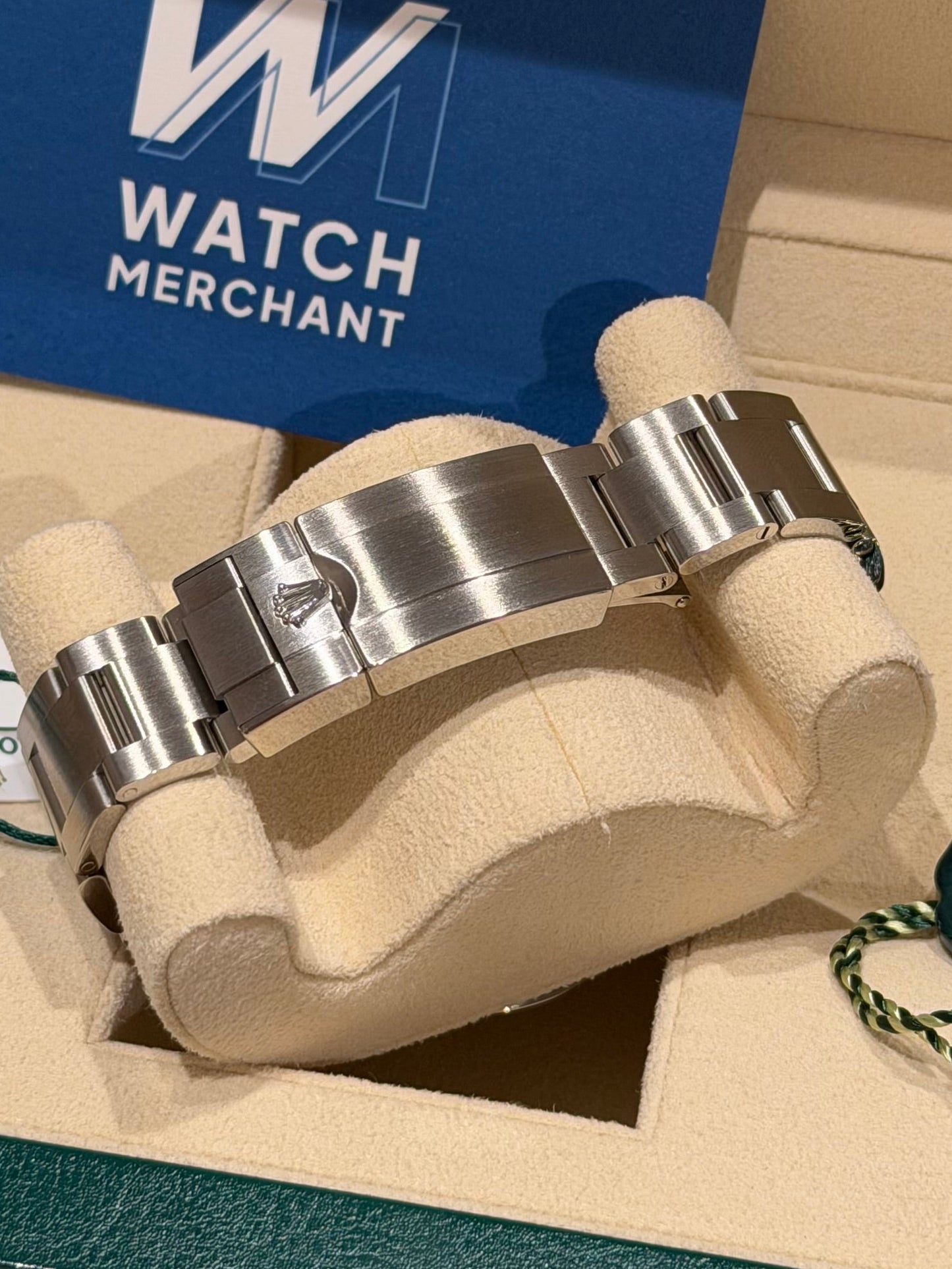 Rolex Air-King 126900 – 2023 Full Set Brand new