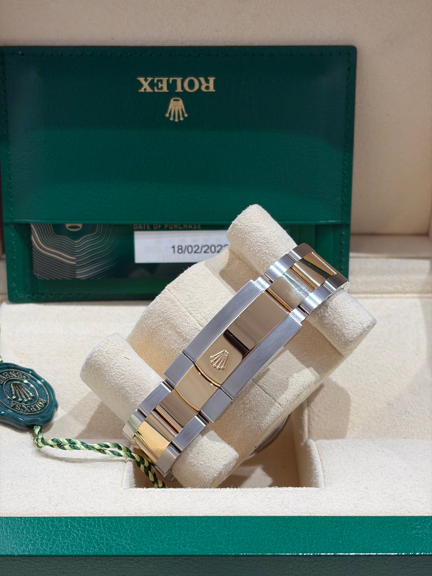 Rolex Datejust 41 – 126334 (2022) Silver Dial – Full Set