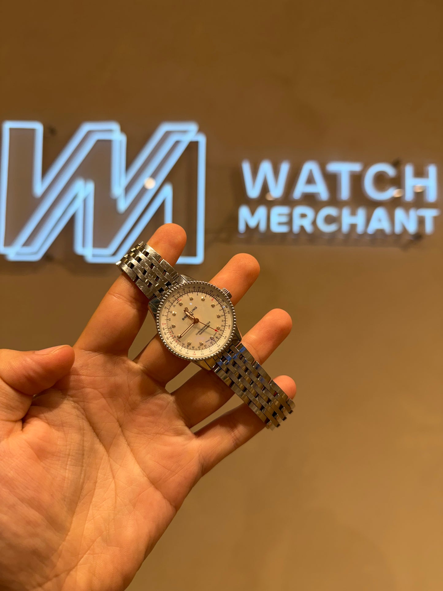 Breitling Navitimer Automatic 35 – Diamond Dial