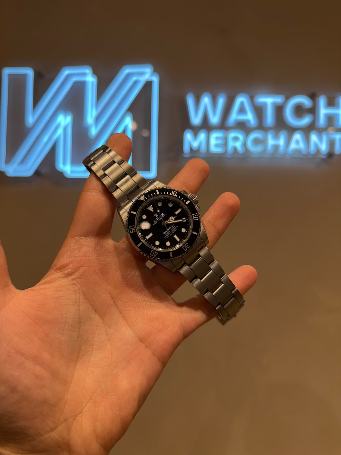 Rolex Submariner No-Date 124060 – Full Set | Unworn/Excellent |