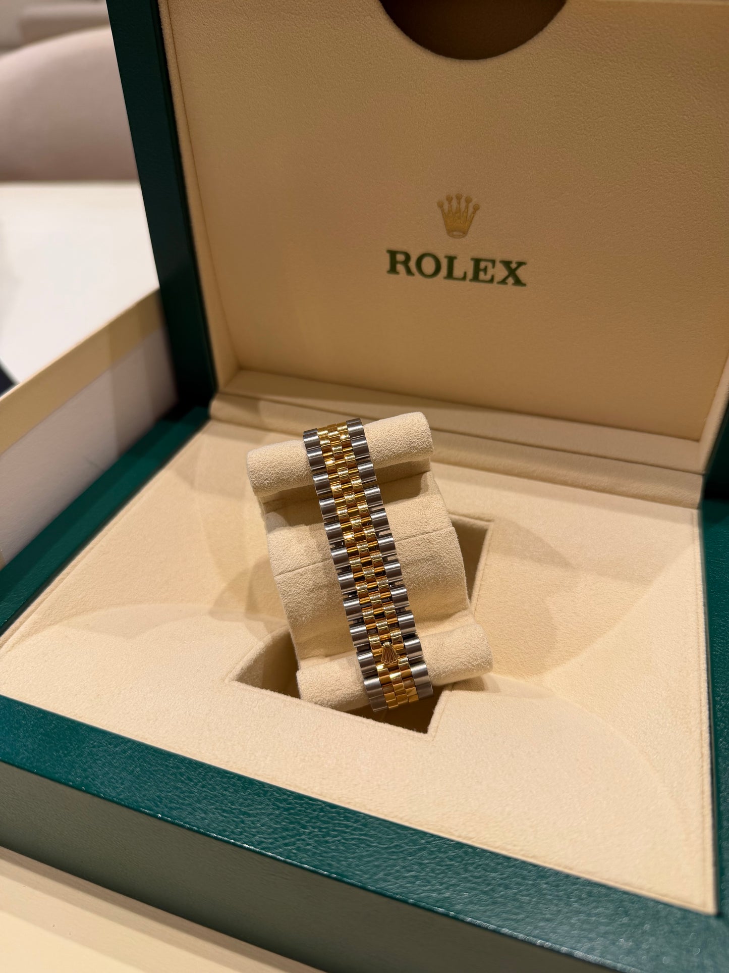 Rolex Datejust 36mm Two-Tone – Champagne Roman Dial – Ref. 116233