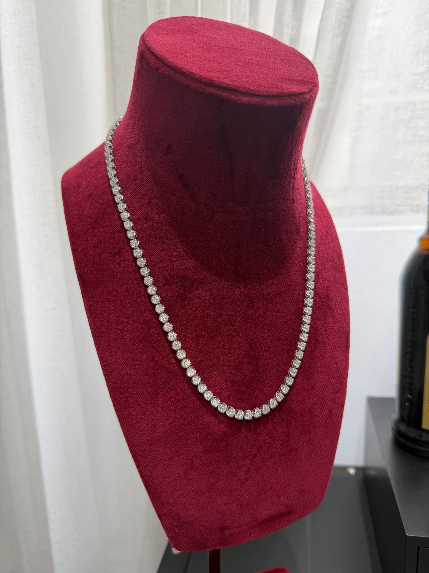 25pt Lab-Grown Diamond Tennis Necklace – EVVS – 18K White Gold (Illusion Set) – 55cm