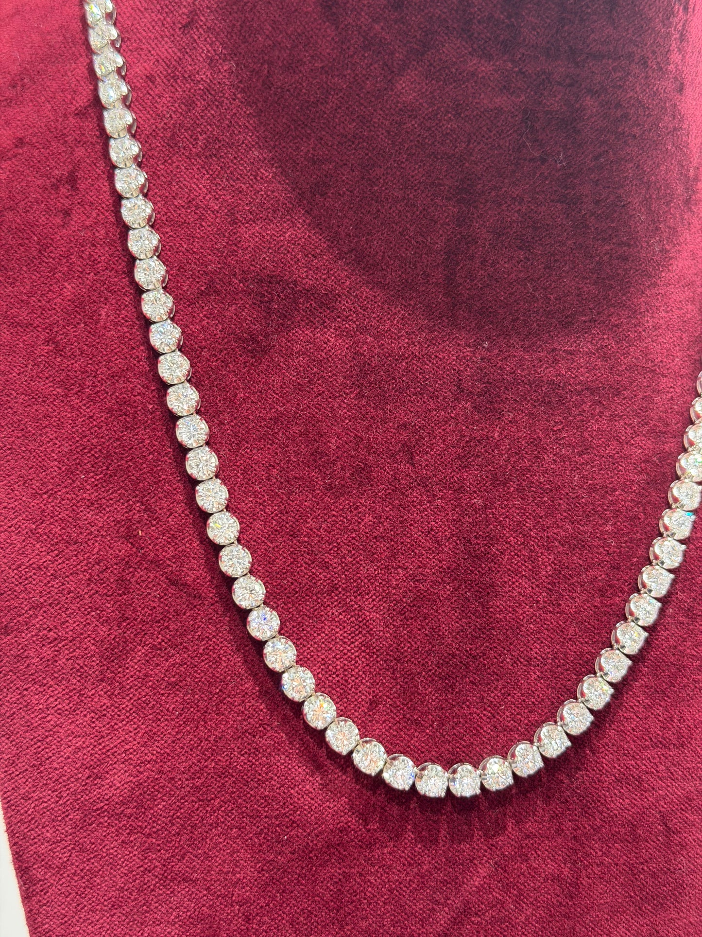 25pt Lab-Grown Diamond Tennis Necklace – EVVS – 18K White Gold (Illusion Set) – 55cm