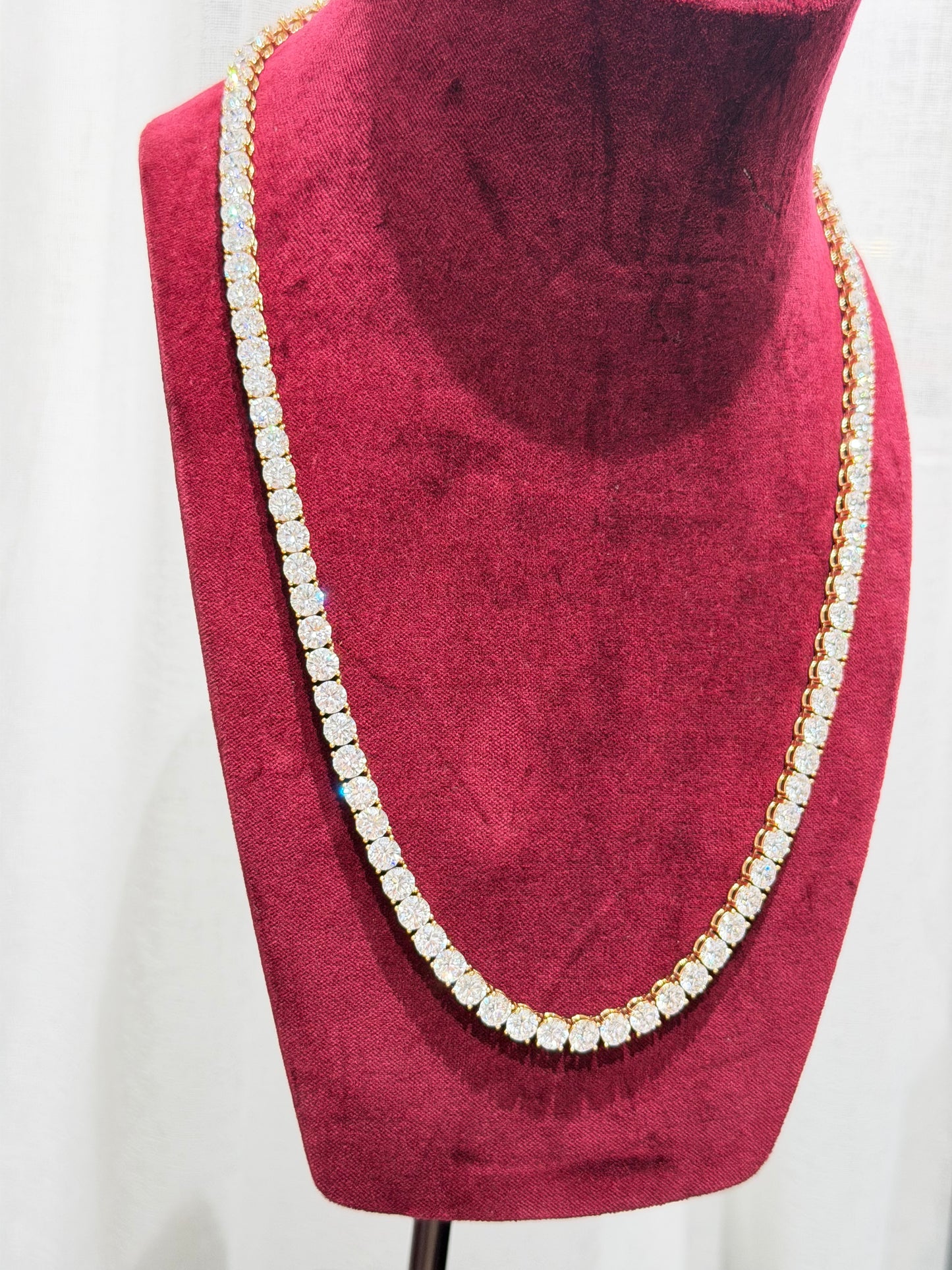 120CT Diamond Tennis Necklace – 1CT Round Pointers | 18K Yellow Gold | 70 CM