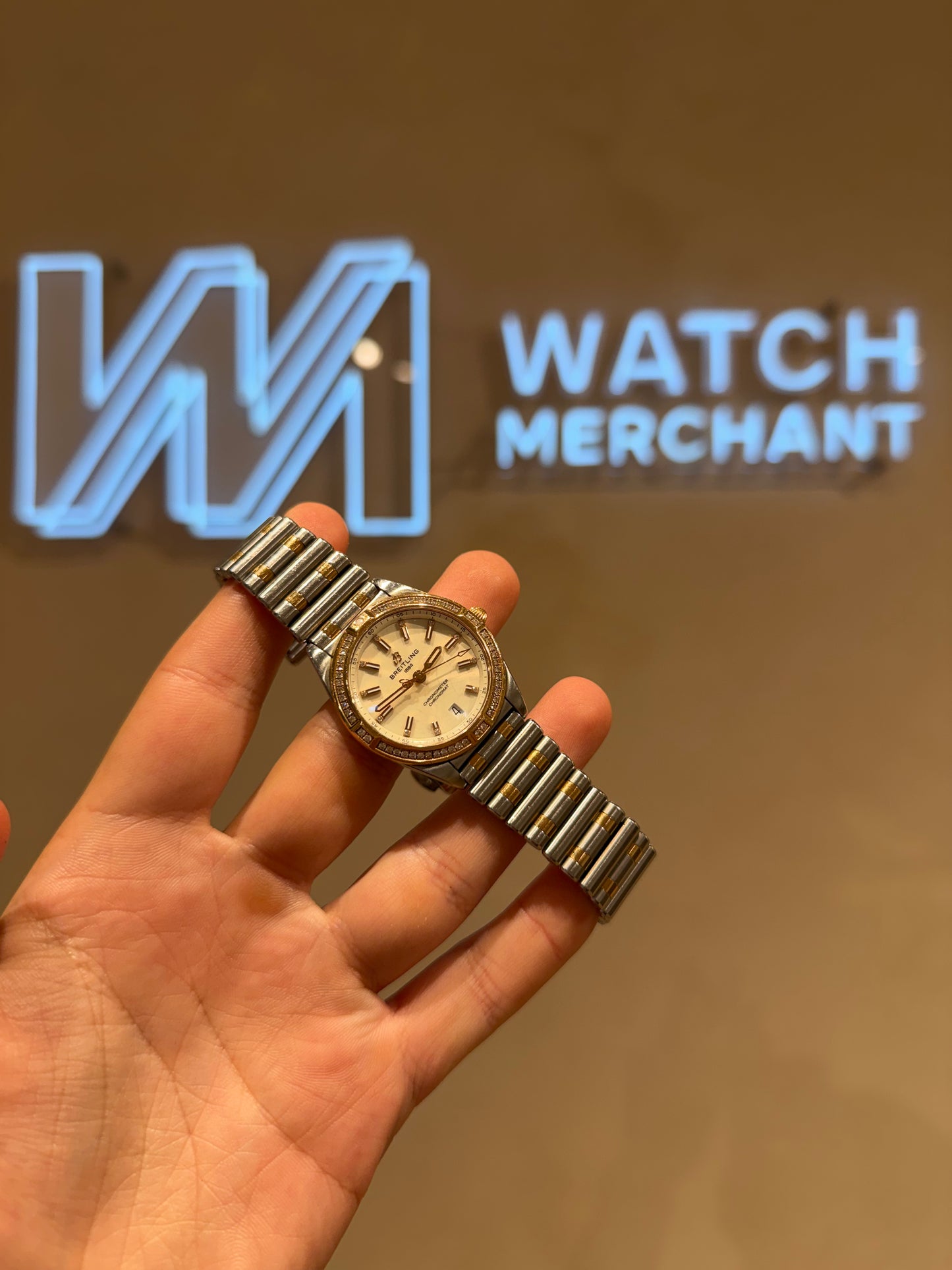 Breitling Chronomat Quartz 32mm – Factory Diamond Bezel
